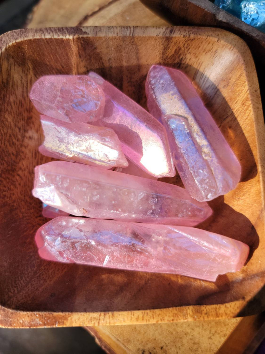 Aura Crystal Points, Spark Your Spirit: The Radiance of Aura Quartz - SOUTHBAYSALTS