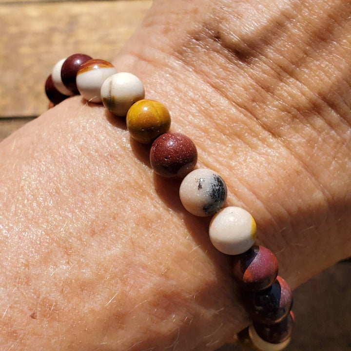 Mookaite Bracelet, Mookaite Magic: The Energizer for Your Soul - SOUTHBAYSALTS 