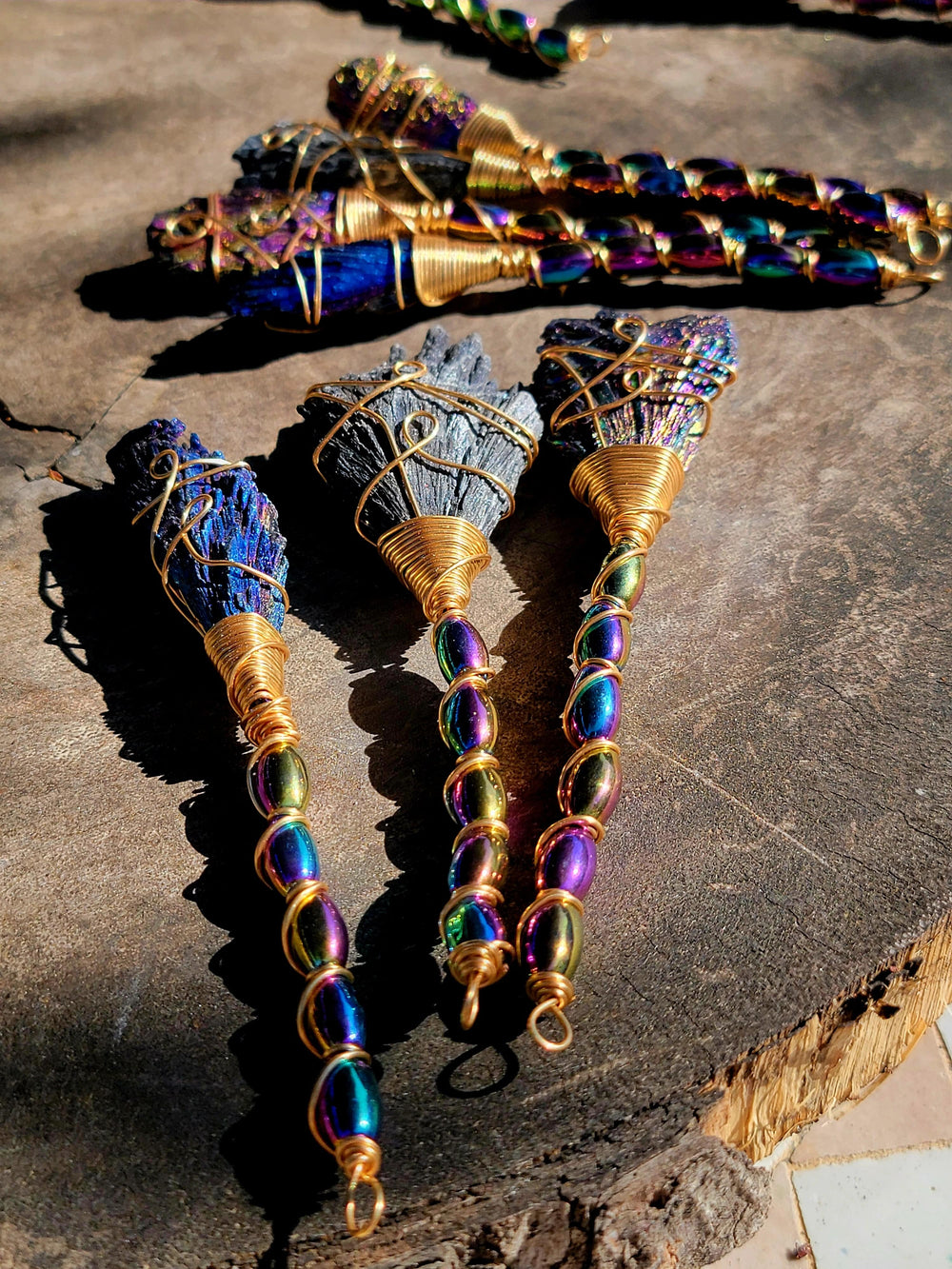 Kyanite Fans & Aura Tools for Positive Re-connection - SOUTHBAYSALTS 