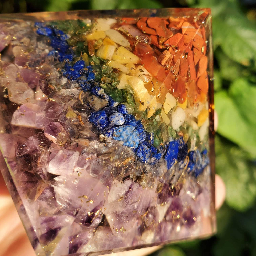 Large Orgonite Pyramid, Orgone Pyramid, Multi Quartz Crystals Orgone - SOUTHBAYSALTS 