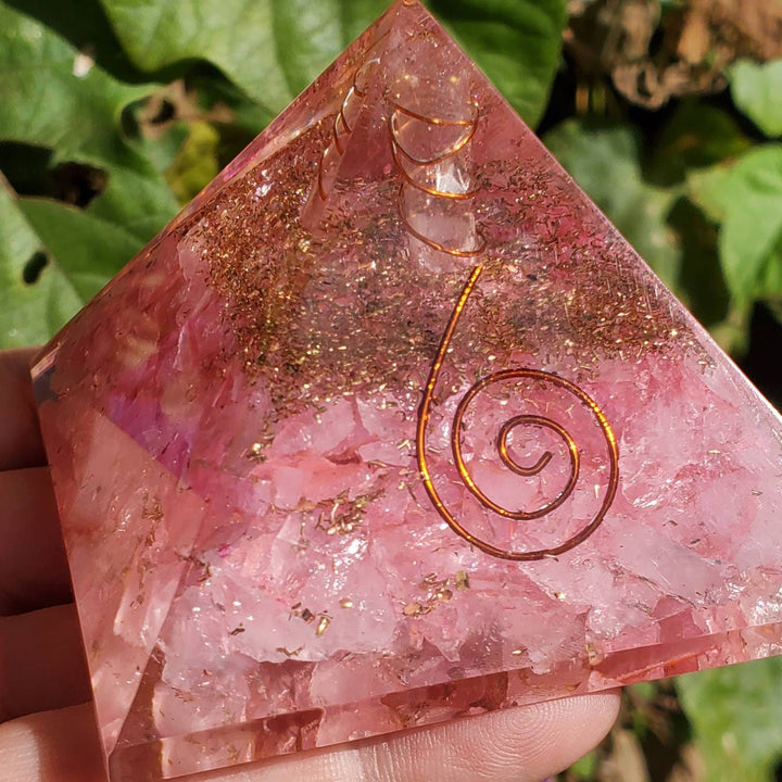 Large Orgonite Pyramid, Orgone Pyramid, Rose Quartz Orgone Pyramid - SOUTHBAYSALTS 