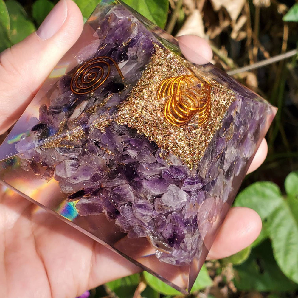 Large Orgonite Pyramids, 3" Amethyst Orgonite Pyramids—Your Personal Energy Guardian - SOUTHBAYSALTS 